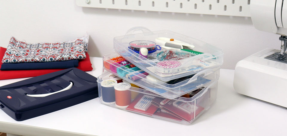Organizer (kuferek) na nici i akcesoria krawieckie