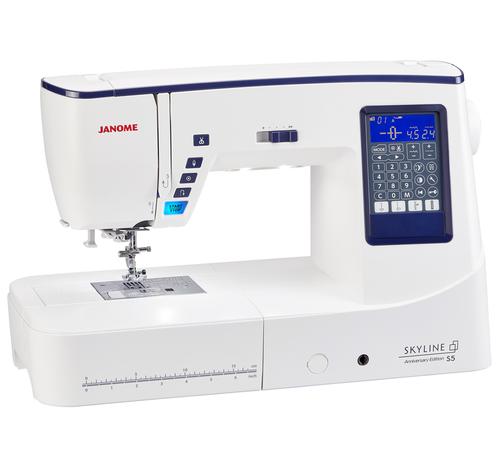Maszyna do szycia Janome SKYLINE S5 AE